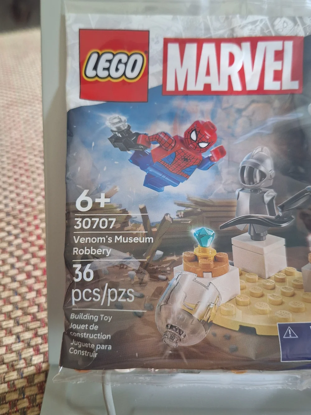 LEGO Marvel Spider-Man and Venom Mini Build - 30707 Ages 6+